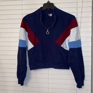 Crop pullover sweatshirt